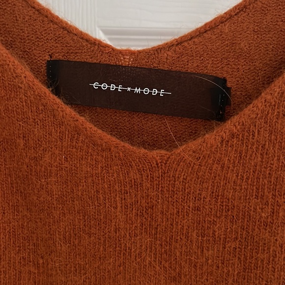 Mohair burnt orange / sienna crop top - Picture 2 of 2